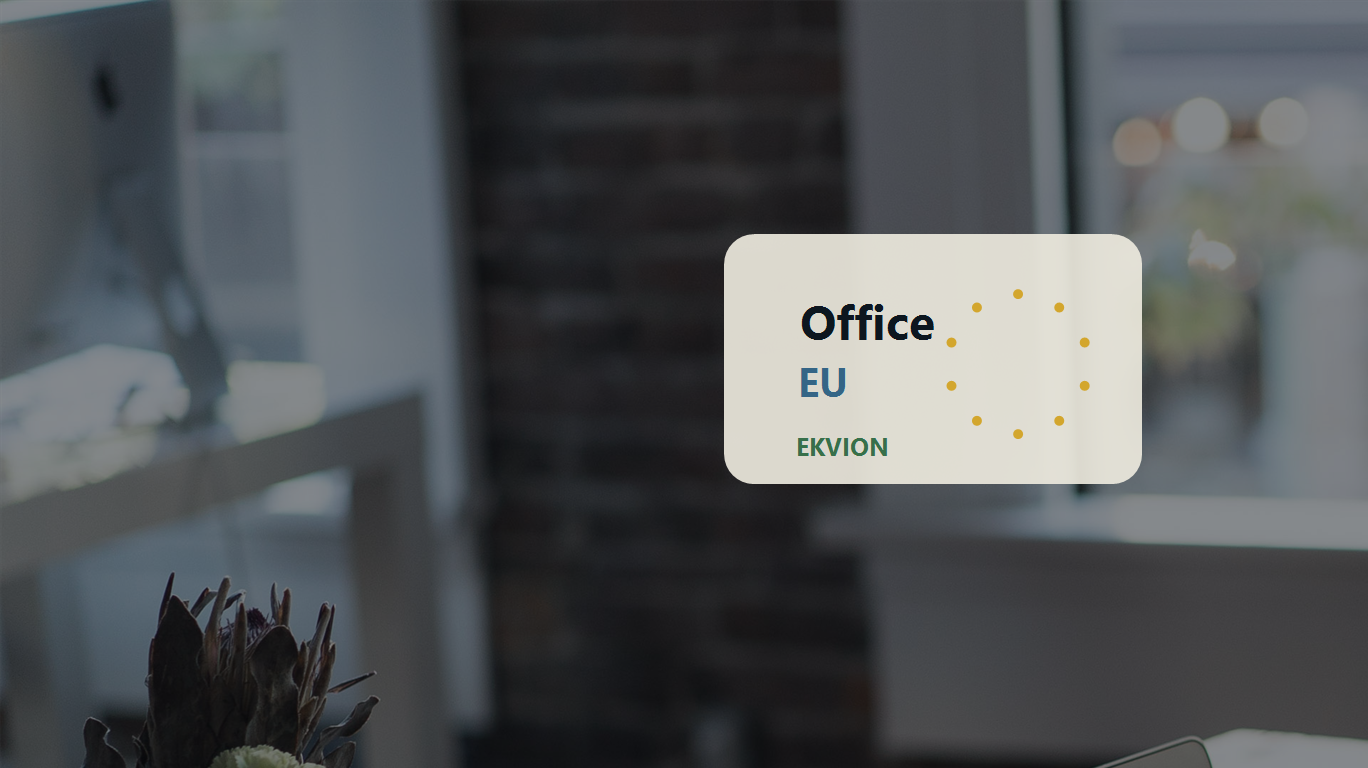 Office EU-symbol med Ekvion-logotyp och europeisk arbetsplatskänsla.
